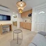 Apartmán L'esterel 450m & Gare Saint-raphael 950m *