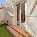 L'esterel 450m & Gare Saint-raphael 950m Apartmán *