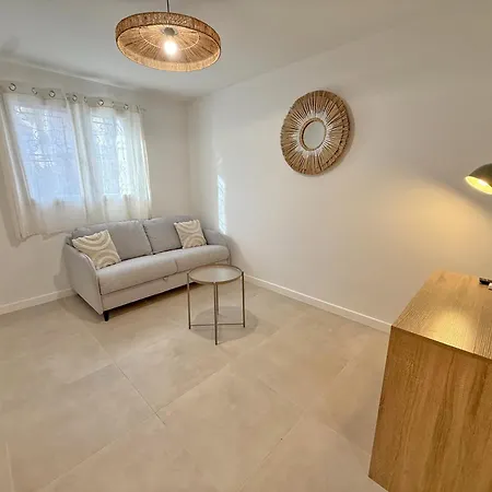 L'esterel 450m & Gare Saint-raphael 950m Apartament Fréjus