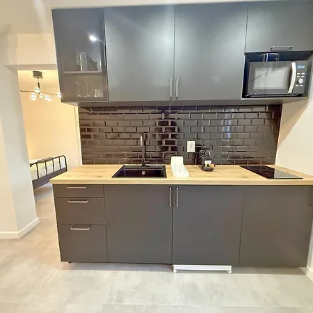 L'esterel 450m & Gare Saint-raphael 950m Apartament