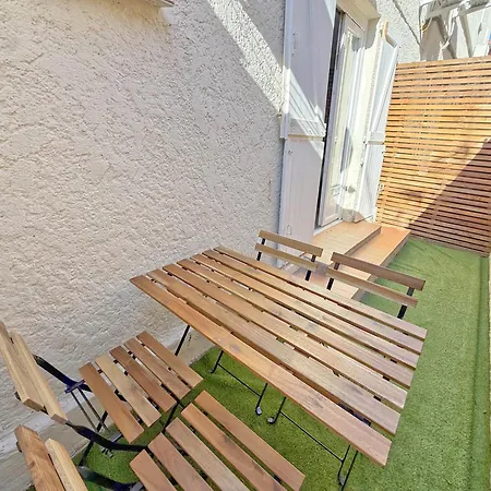 L'esterel 450m & Gare Saint-raphael 950m Apartament