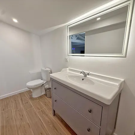 L'esterel 450m & Gare Saint-raphael 950m Apartament *