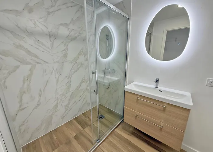 L'esterel 450m & Gare Saint-raphael 950m Apartamento *